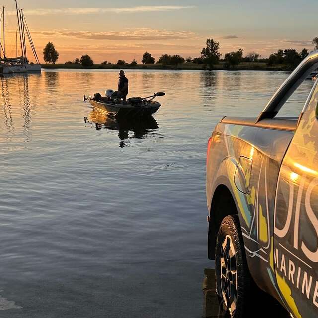 SURF'EAU DER by DIS MARINE - Location Barques de pêche