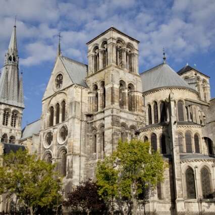 Les Z'estivales : Notre-Dame-en-Vaux et son carillon