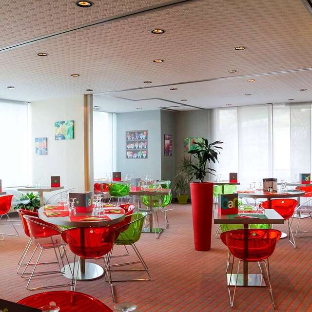 IBIS Styles