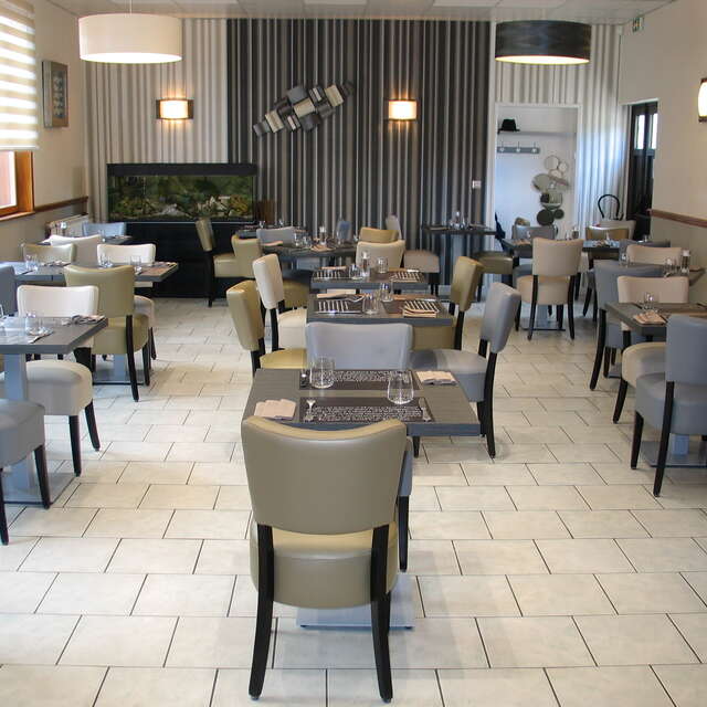 Au Petit Pari