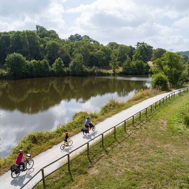 La Vélo Francette en Mayenne (d'Ambrières-les-Vallées à Daon)