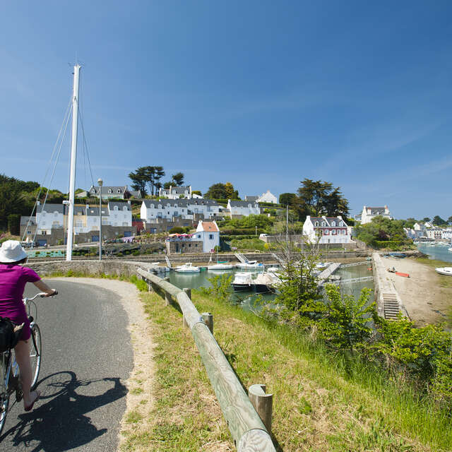 A vélo de Sauzon au village de Bangor