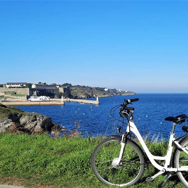 A vélo de Palais à Sauzon