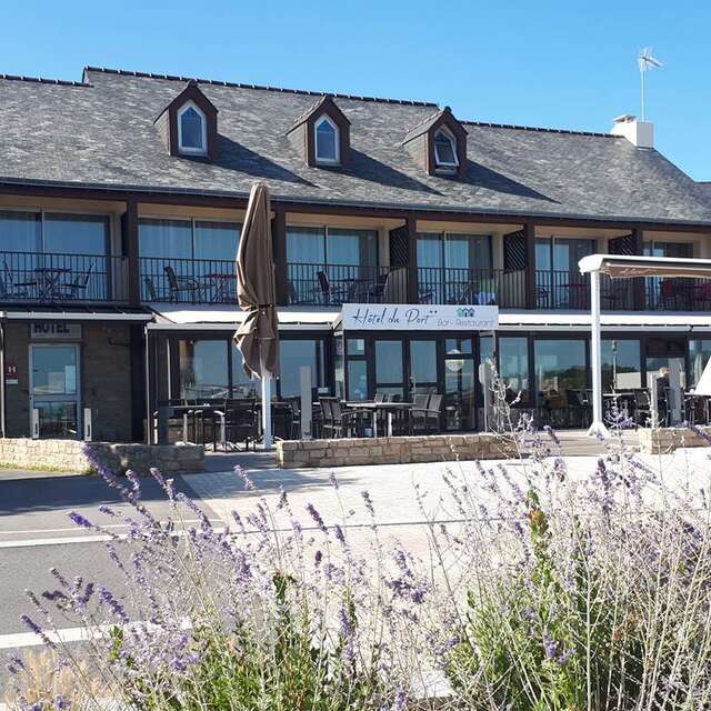 Hôtel du Port