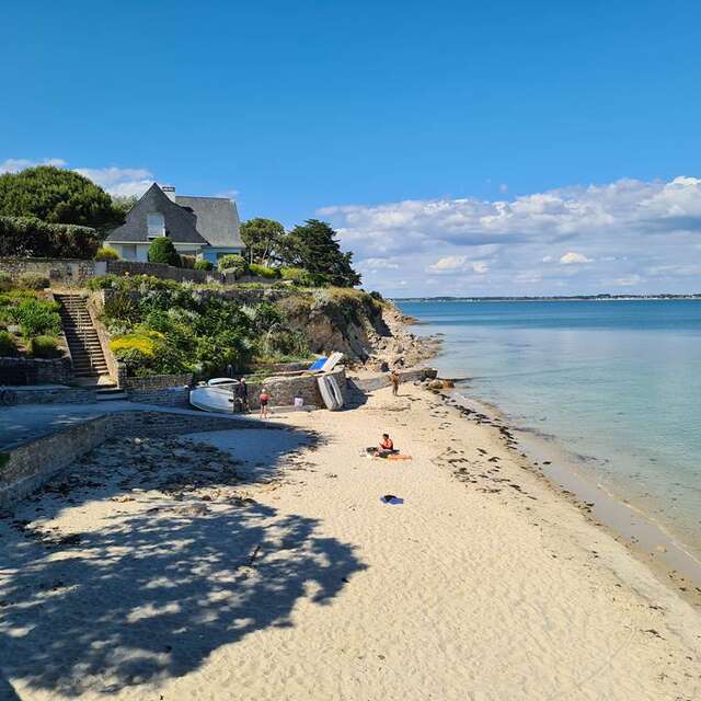 Plage de Kerhostin