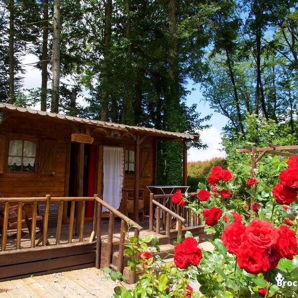 Cabanes de Trappeurs du camping d'Aleth