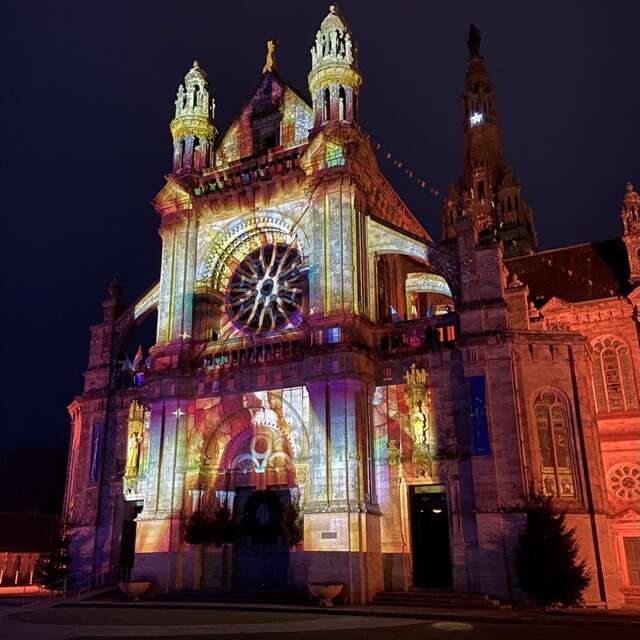 Projection vidéo sur la Basilique
