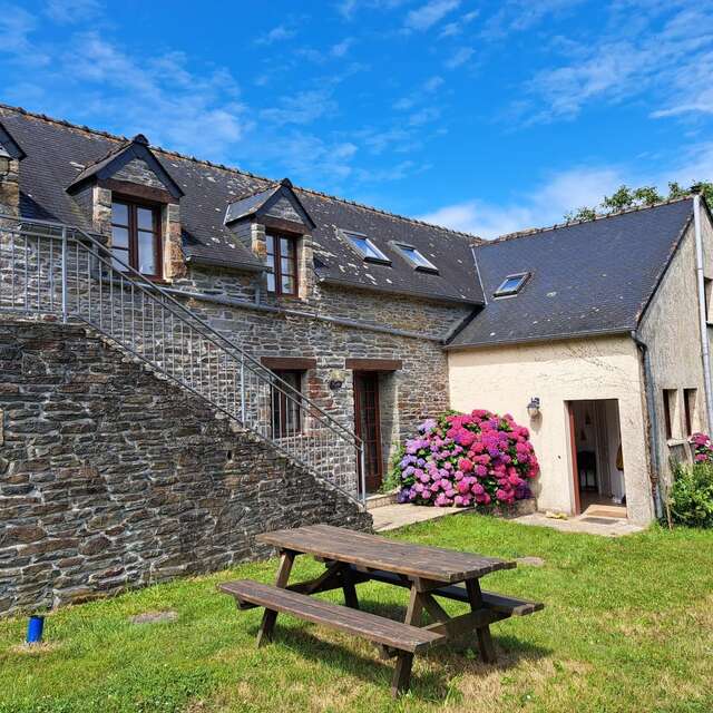 Gîte du Rhun - Paeonia