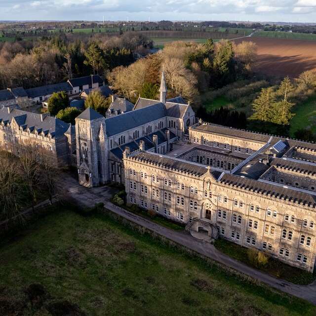 Abbaye Cistercienne Notre-Dame de Timadeuc