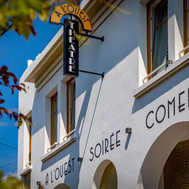 Théâtre à l'Ouest