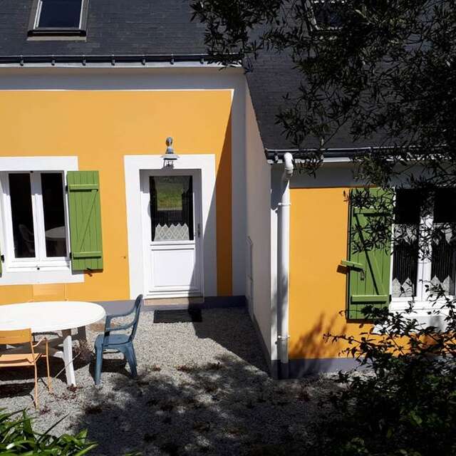Maison confortable et lumineuse, à 5mn à pied de la plage, vue mer - BELLE ILE