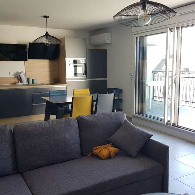 Appartement neuf, tout confort, à 300 m des plages et du bourg