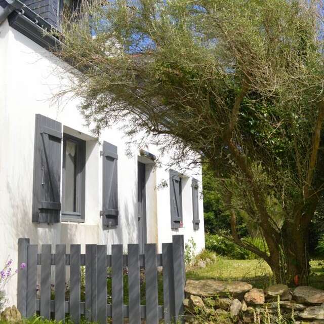 Clévacances - Meublé 56MS1065 - "Maison individuelle tout confort à 50m des sentiers, calme assuré"