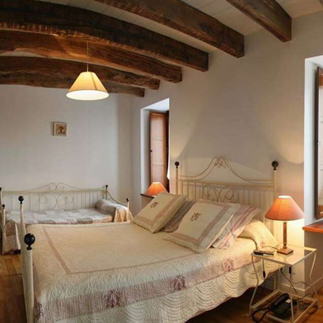 Hôtel-Restaurant L'Auberge Saint Hernin