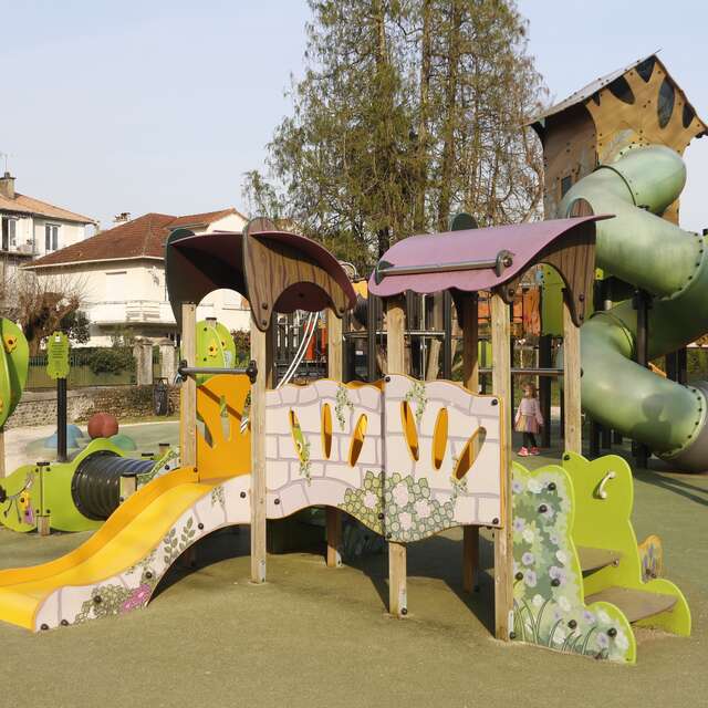 Aire de jeux - Parc Beaumont