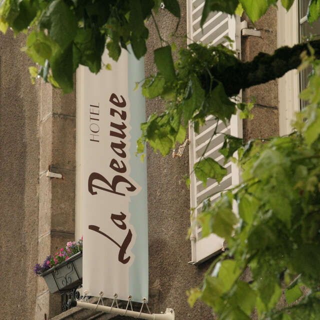 Hôtel "La Beauze"
