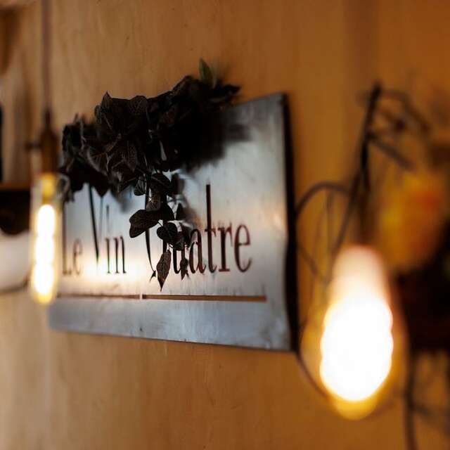 Le Vin' Quatre
