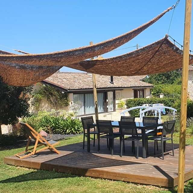 Le Carré Pourpre - Gîte Cyrano