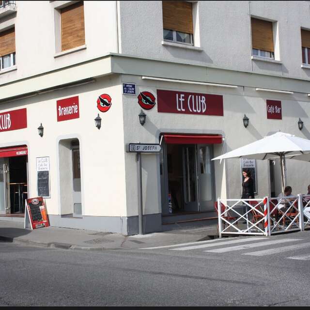 Le Club