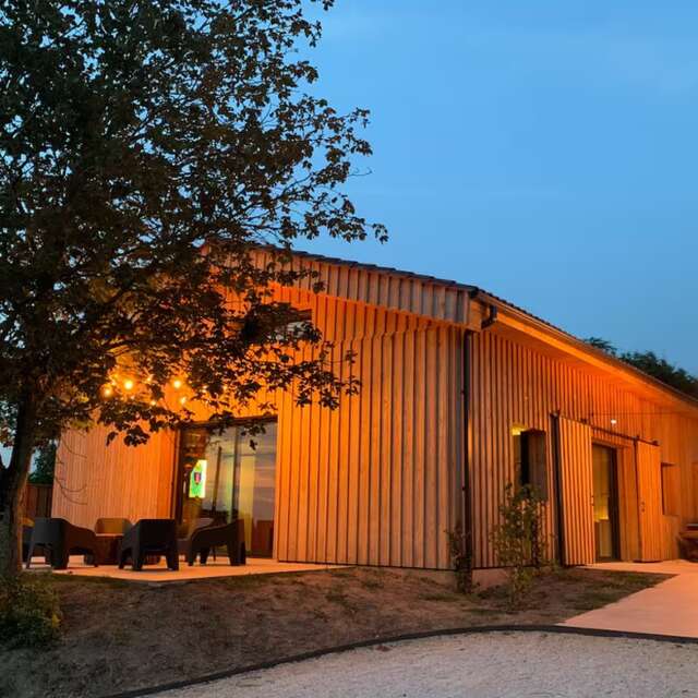 Gîtes Barns de la Truffière : Loft Côté Cuvier