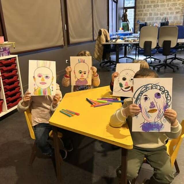 Musée numérique et coloriage "à la façon de"