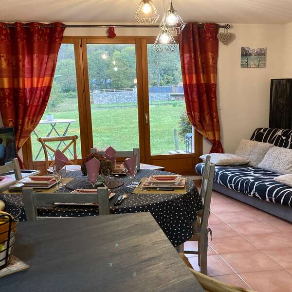 APPARTEMENT DANS RÉSIDENCE ARÉCLOTS