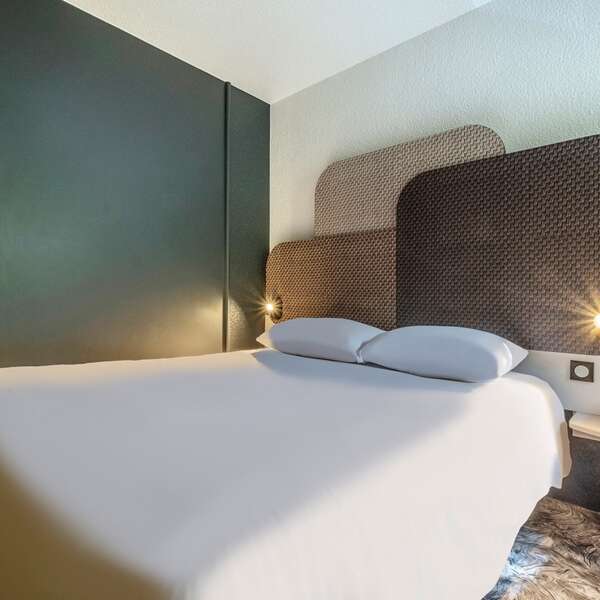 HÔTEL IBIS LOURDES CENTRE GARE
