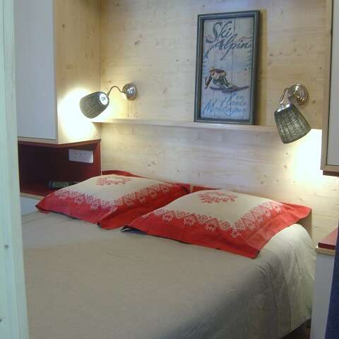 APPARTEMENT DANS RÉSIDENCE CHAMOIS