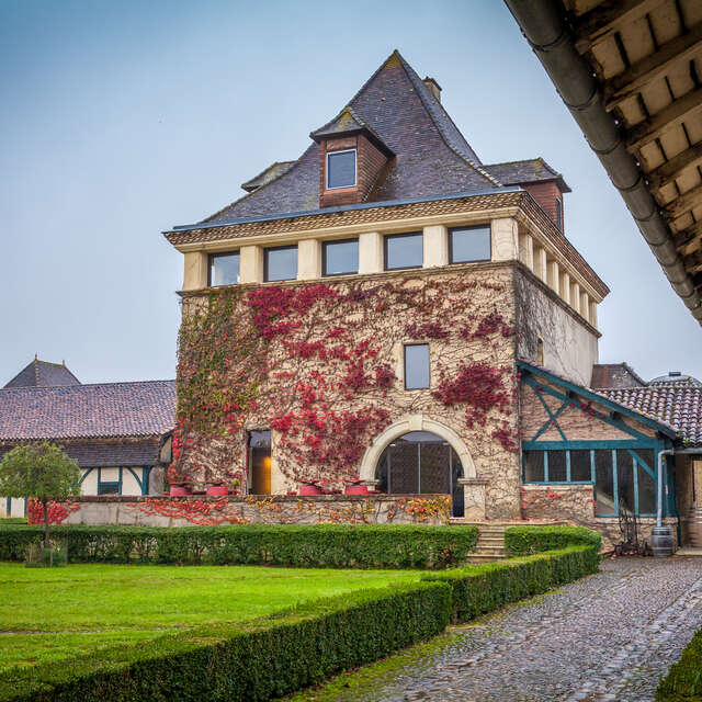 LES VIGNOBLES BRUMONT - CHÂTEAU BOUSCASSÉ