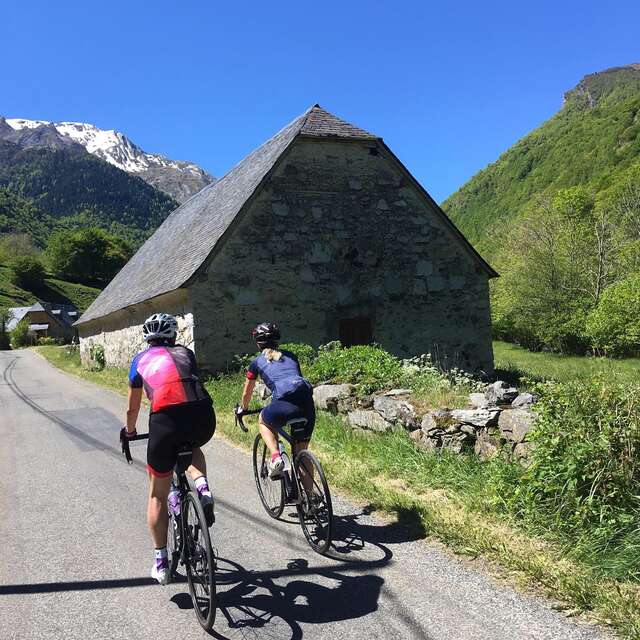 LOURDES VAL D'AZUN ET COL DES BORDERES