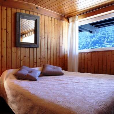 APPARTEMENT DANS CHALET LES ISARDS