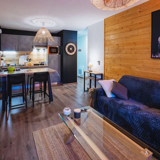 APPARTEMENT DANS RESIDENCE DES LAUZES