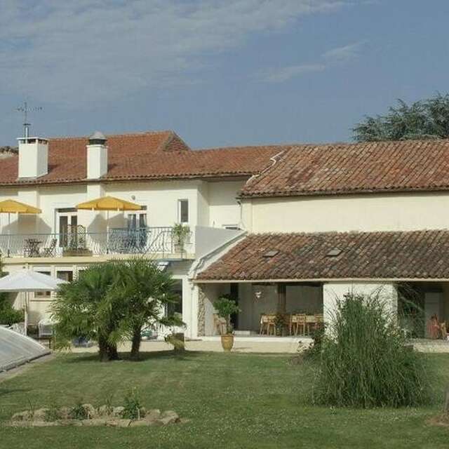 LE RELAIS DE LA TOUR