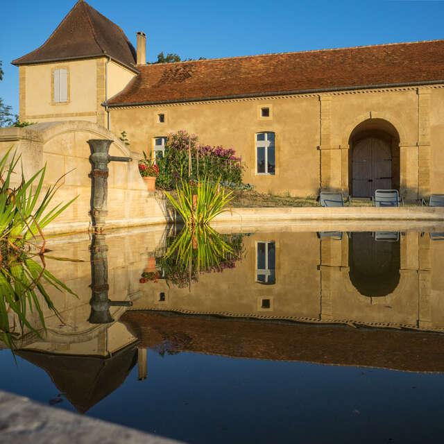 LA DÉPENDANCE DU CHÂTEAU