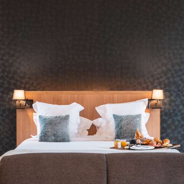 LE MONASTÈRE DE SAINT-MONT