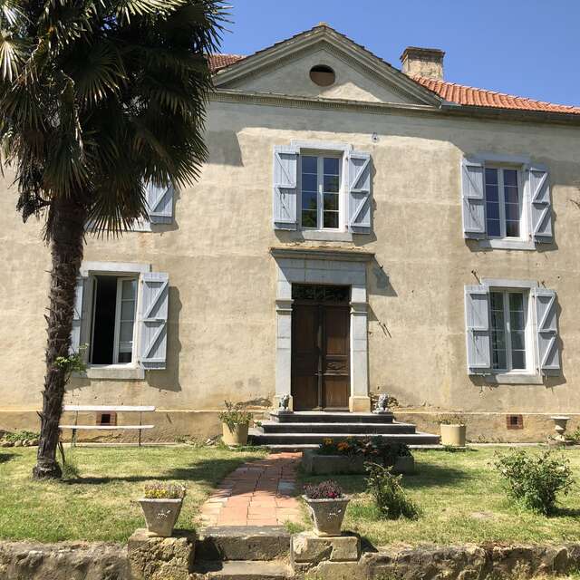 CHÂTEAU VIELLA