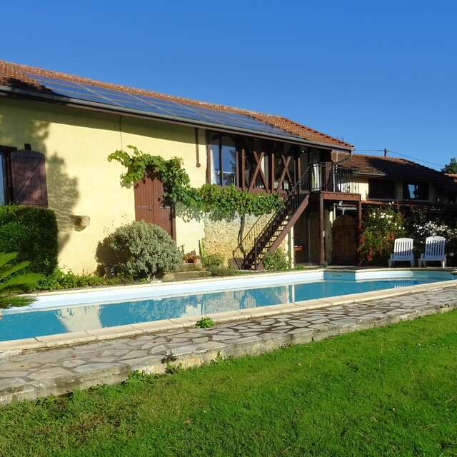 GÎTE AU MOULIE