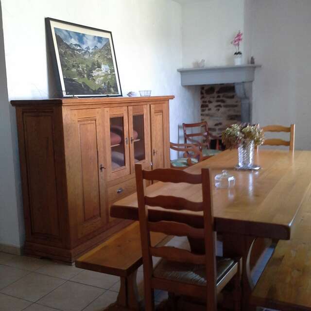 APPARTEMENT DANS MAISON