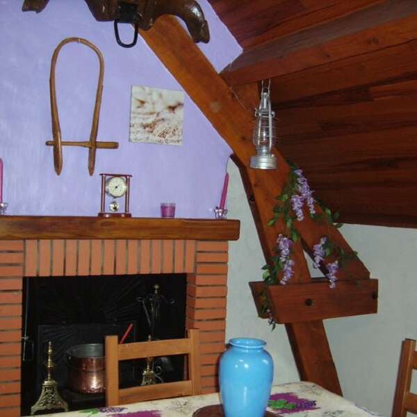 GITE LE PIC DU JER DANS GRANGE RENOVEE