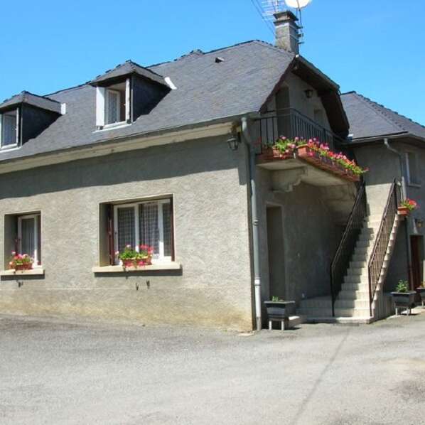 GITE A LA FERME SAYOUS
