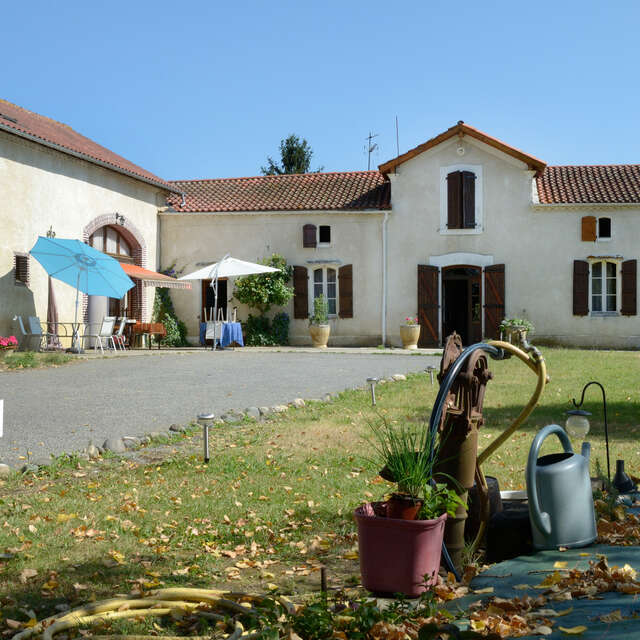 GÎTE "LES CHÊNES"