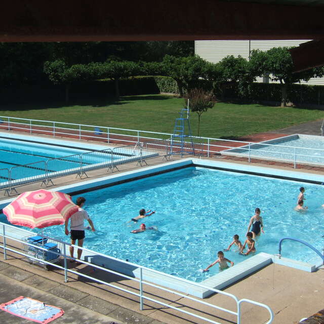 PISCINE EN PLEIN AIR DE MAUBOURGUET