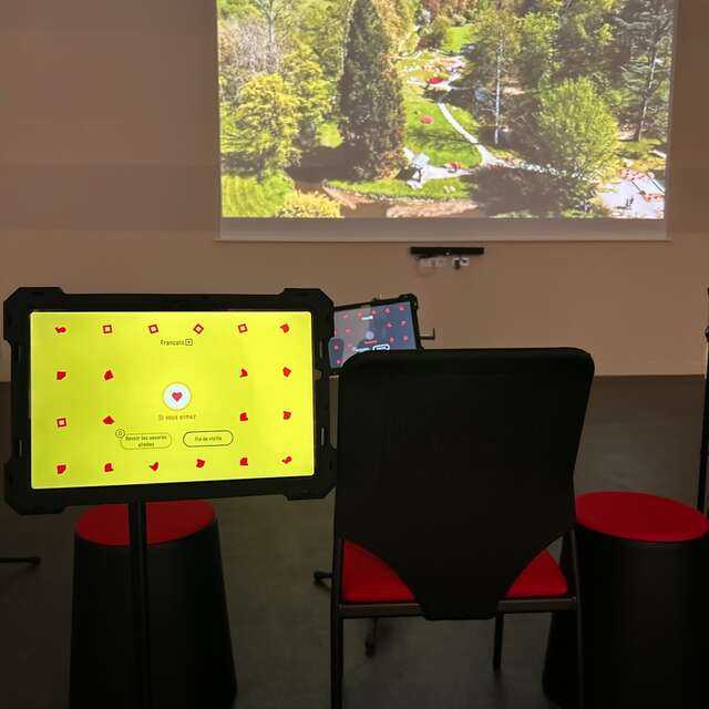 Micro-folie : film sur le Cloître