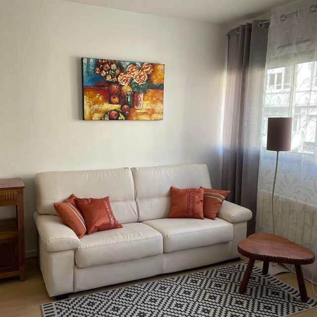 APPARTEMENT AU CENTRE VILLE