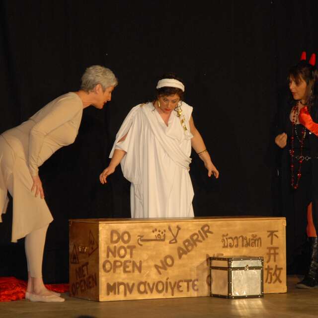 Théâtre musical "La boîte de Pandore"