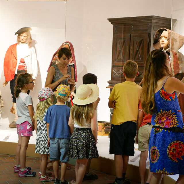 Visites guidées spéciale tout-petit "en avant au musée"