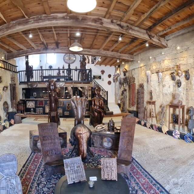 GALERIE LA CHAPELLE - SPIRIT LAND OF AFRICA