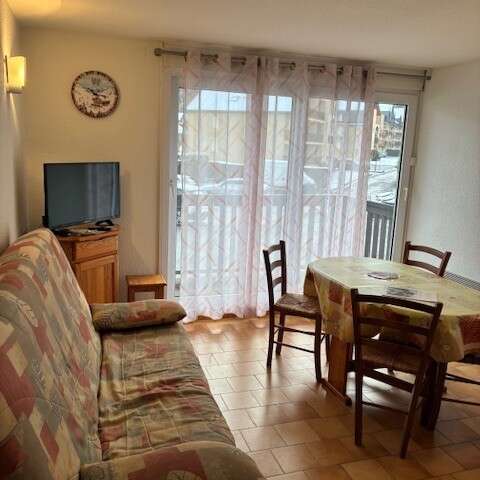 APPARTEMENT DANS RESIDENCE LE GARLITZ