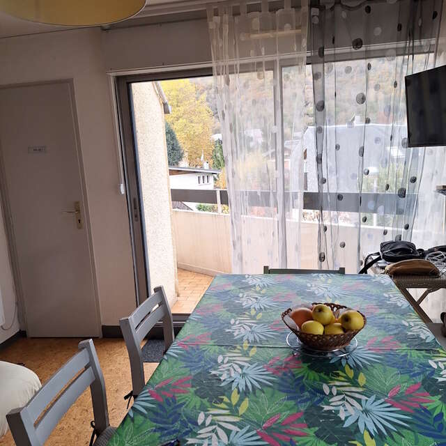 APPARTEMENT DANS RÉSIDENCE HAMEAU DES THERMES II