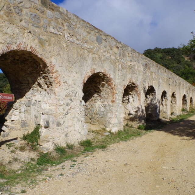 AQUEDUC ROMAIN